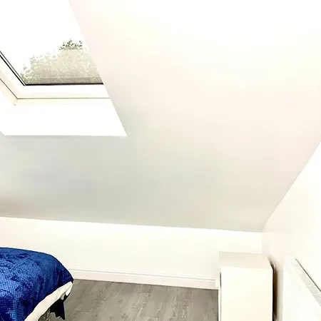 Guest house Kunda House Sparkbrook